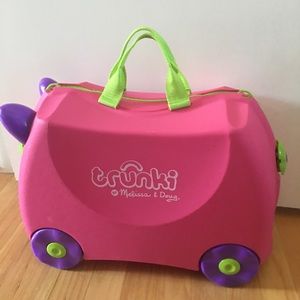 Lovely Melissa&Doug Pink Trunki For Girls